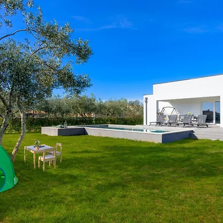 Casa Lapis By Istrialux Vila *
